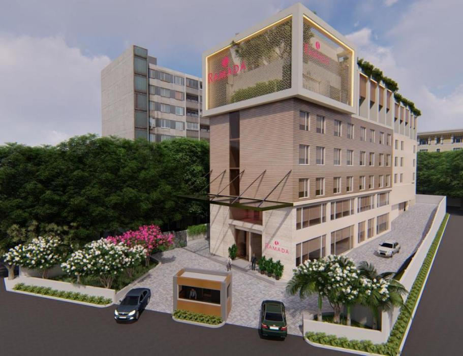 Hotel Ramada By Wyndham Gorakhpur Gorakhnath Mandir Road Esterno foto